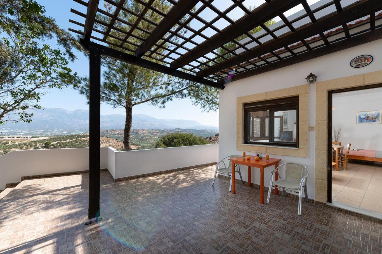 Villas Alexandros Kalamaki  Exterior foto